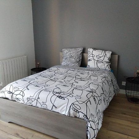 Maison Les Ecloses Chailloue Eksteriør billede